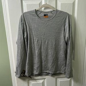 Ice breaker merino wool long sleeve